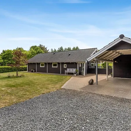 Truels - 30km From The Sea By Interhome Holiday home *